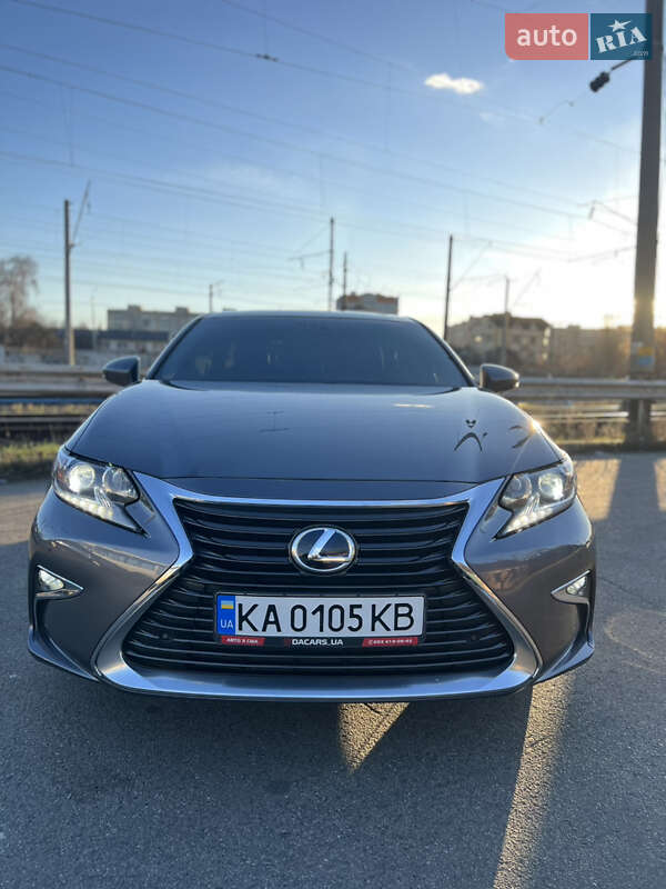 Седан Lexus ES 2013 в Софиевской Борщаговке