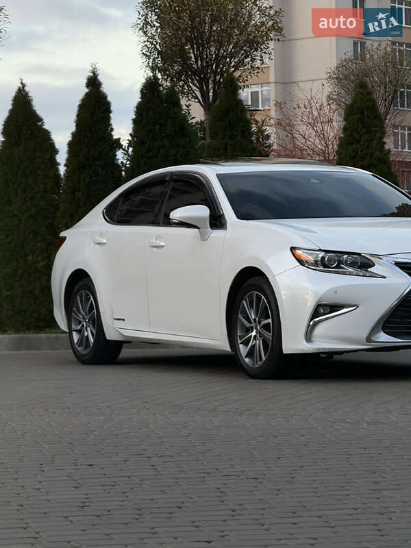 Седан Lexus ES 2016 в Одессе