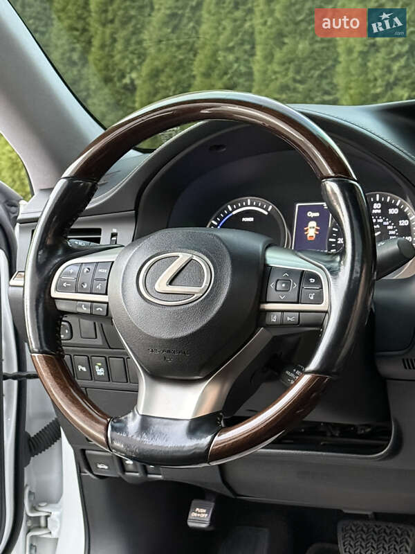 Седан Lexus ES 2016 в Одессе