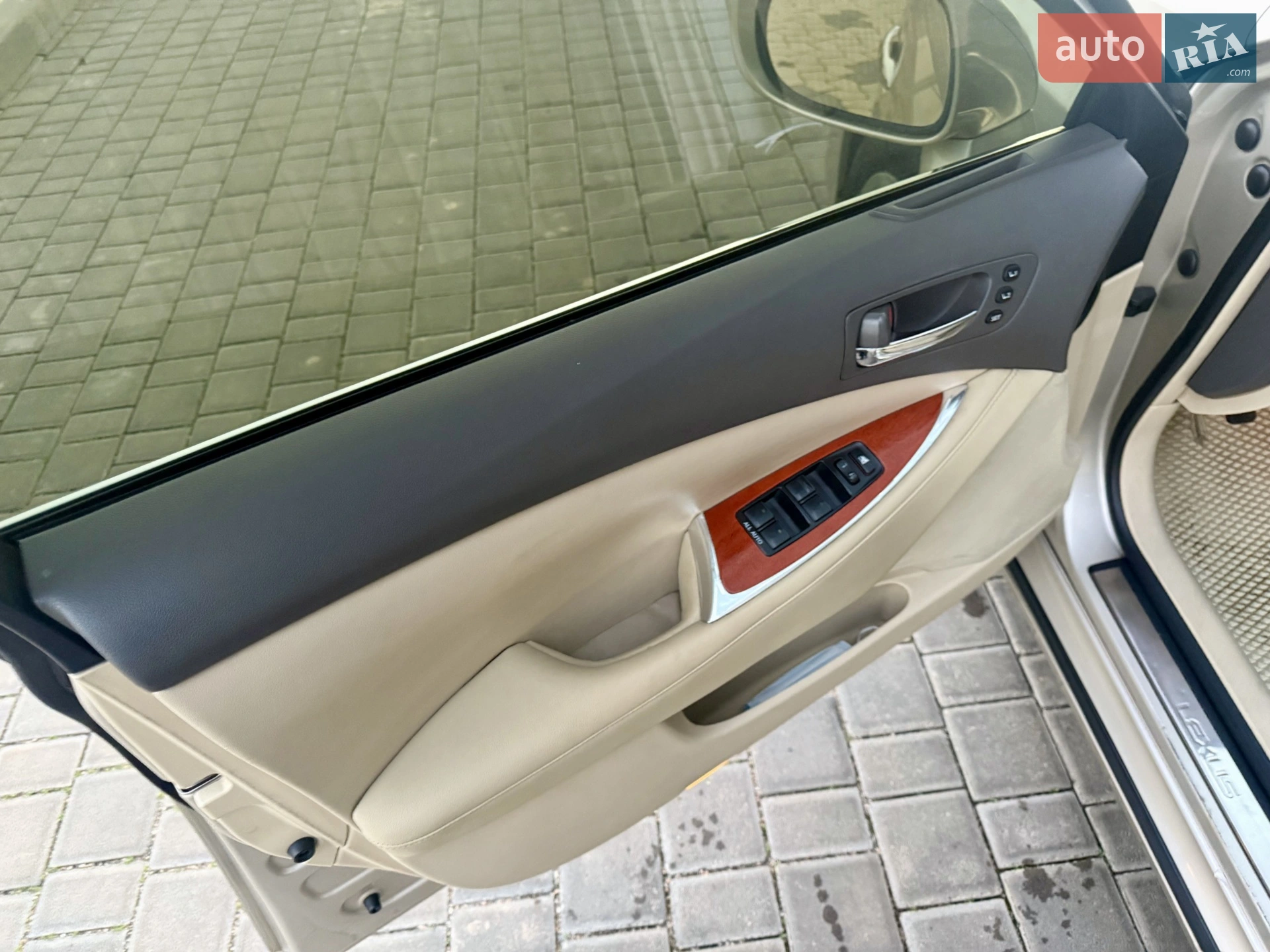 2010 Lexus ES - мініатюра 32