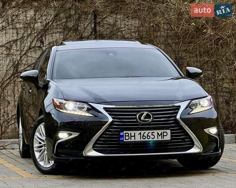 Седан Lexus ES 2018 в Одесі