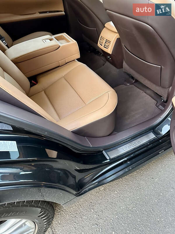 Седан Lexus ES 2017 в Николаеве фото 18 Седан Lexus ES 2017 в Николаеве