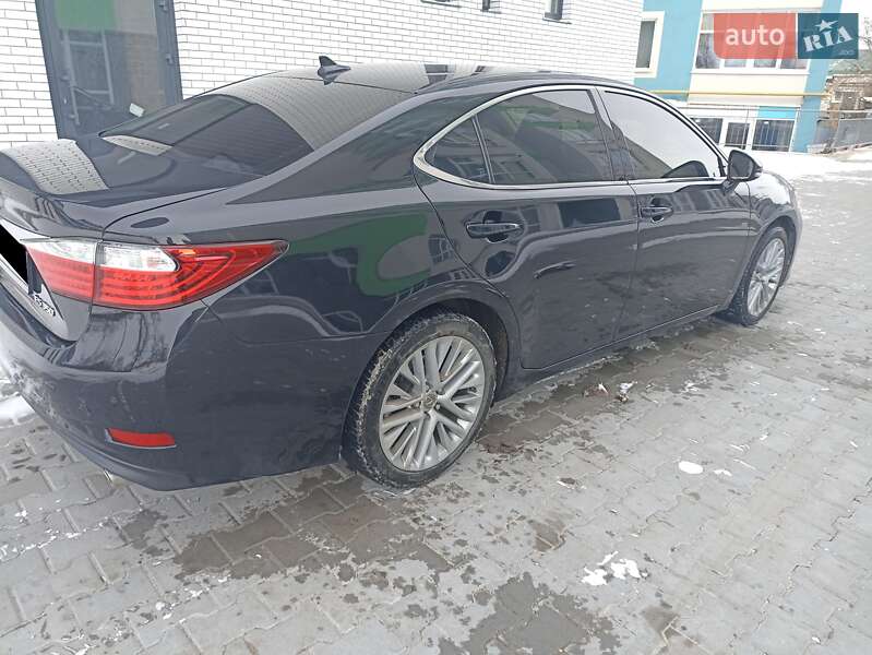 Седан Lexus ES 2014 в Хмельницком