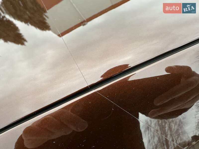 Седан Lexus ES 2016 в Виннице