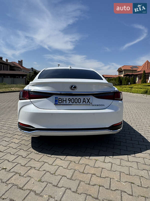 Седан Lexus ES 2020 в Одессе