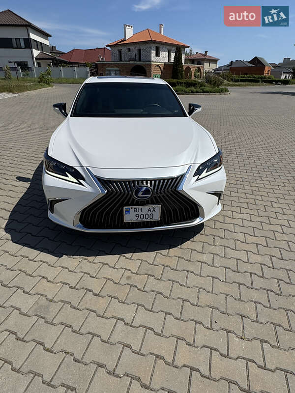 Седан Lexus ES 2020 в Одессе