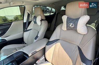 Седан Lexus ES 2020 в Одессе