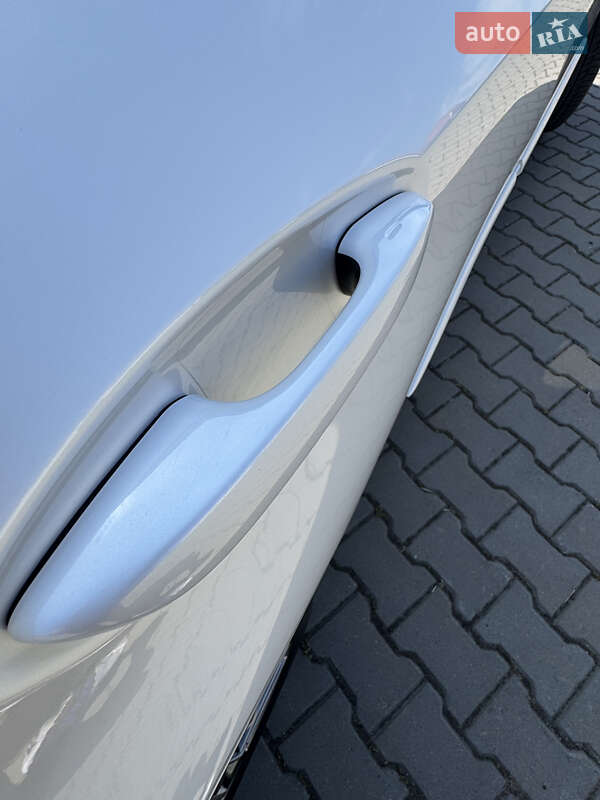 Седан Lexus ES 2020 в Одессе