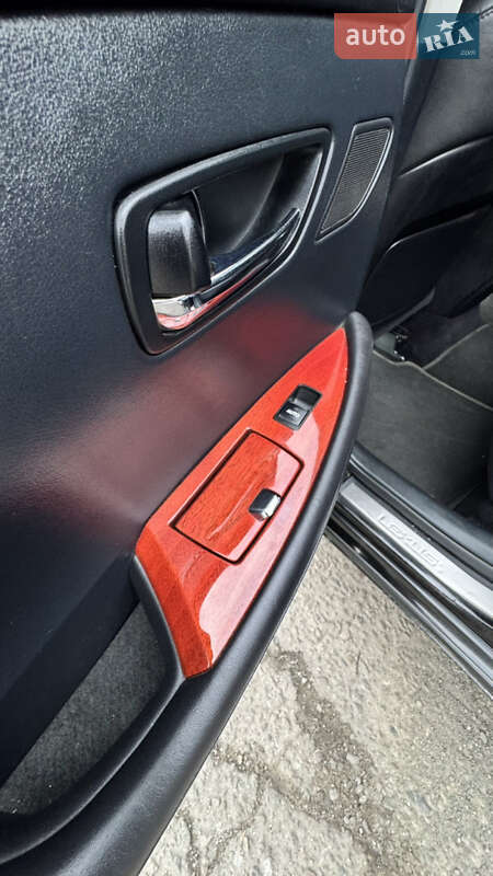 Седан Lexus ES 2008 в Белгороде-Днестровском