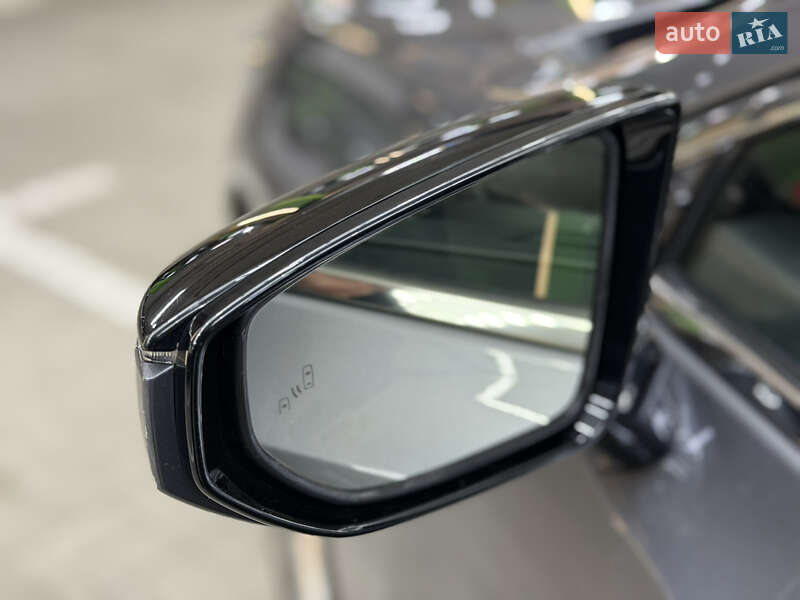 Седан Lexus ES 2018 в Киеве фото 5 Седан Lexus ES 2018 в Киеве