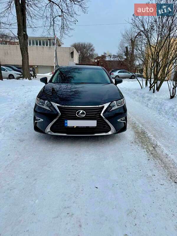 Седан Lexus ES 2016 в Днепре