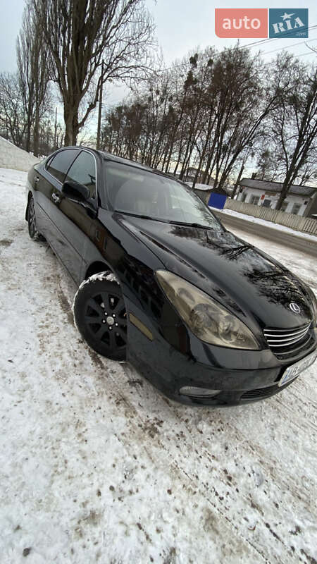 Седан Lexus ES 2001 в Крыжополе