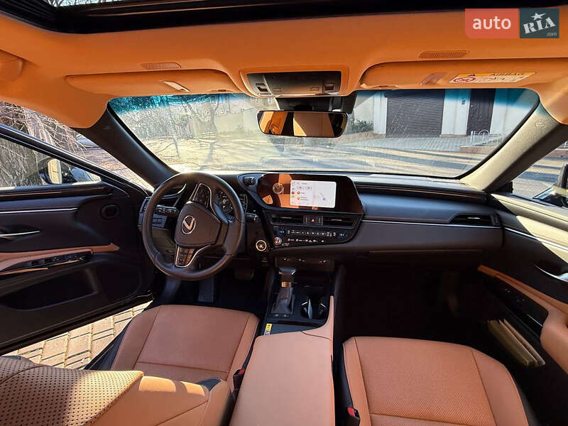 Седан Lexus ES 2023 в Одессе