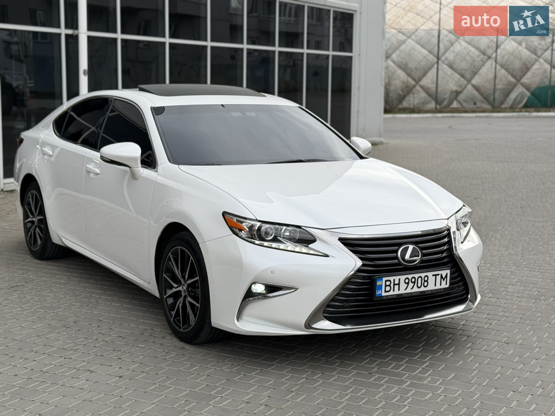 2017 Lexus ES - мініатюра 3