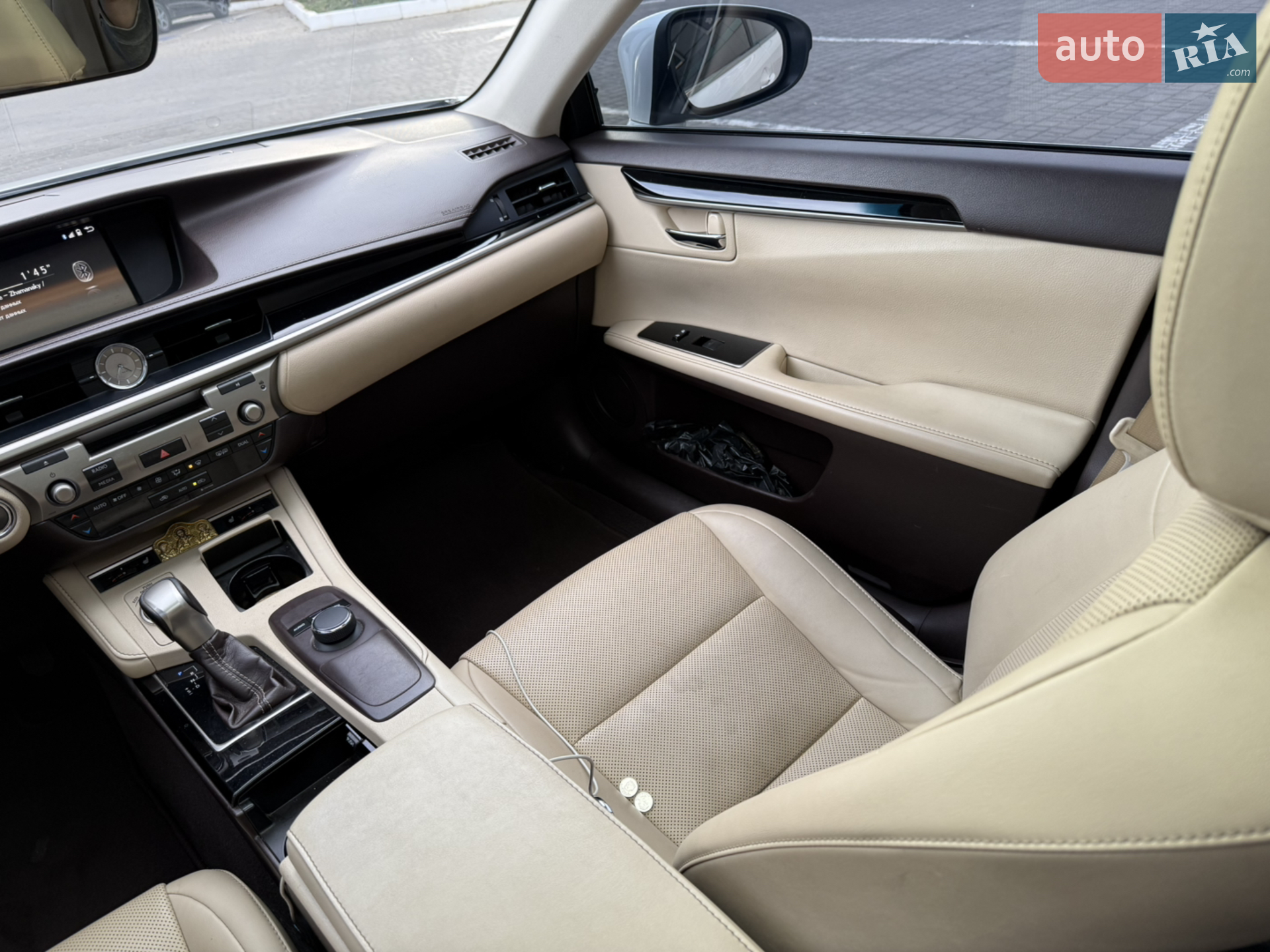 2017 Lexus ES - мініатюра 21