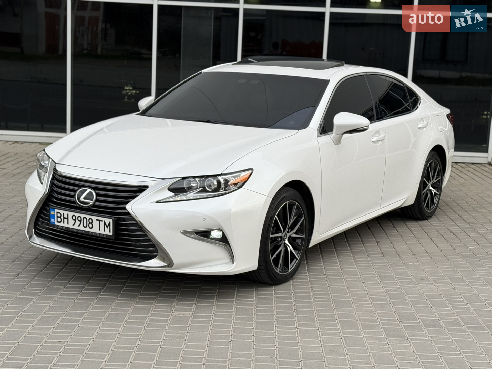 2017 Lexus ES - фото 1