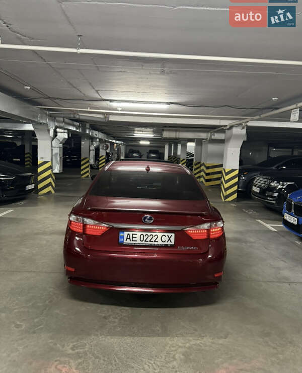 Седан Lexus ES 2014 в Днепре