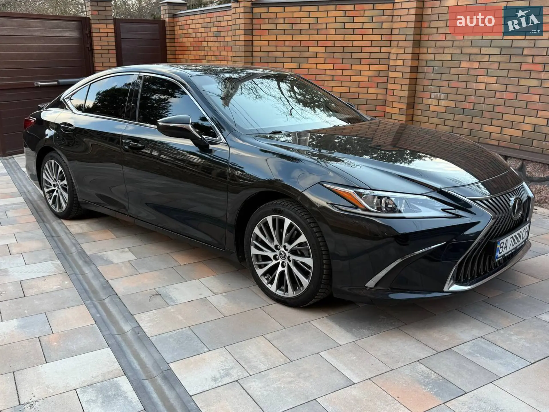 2020 Lexus ES - мініатюра 4