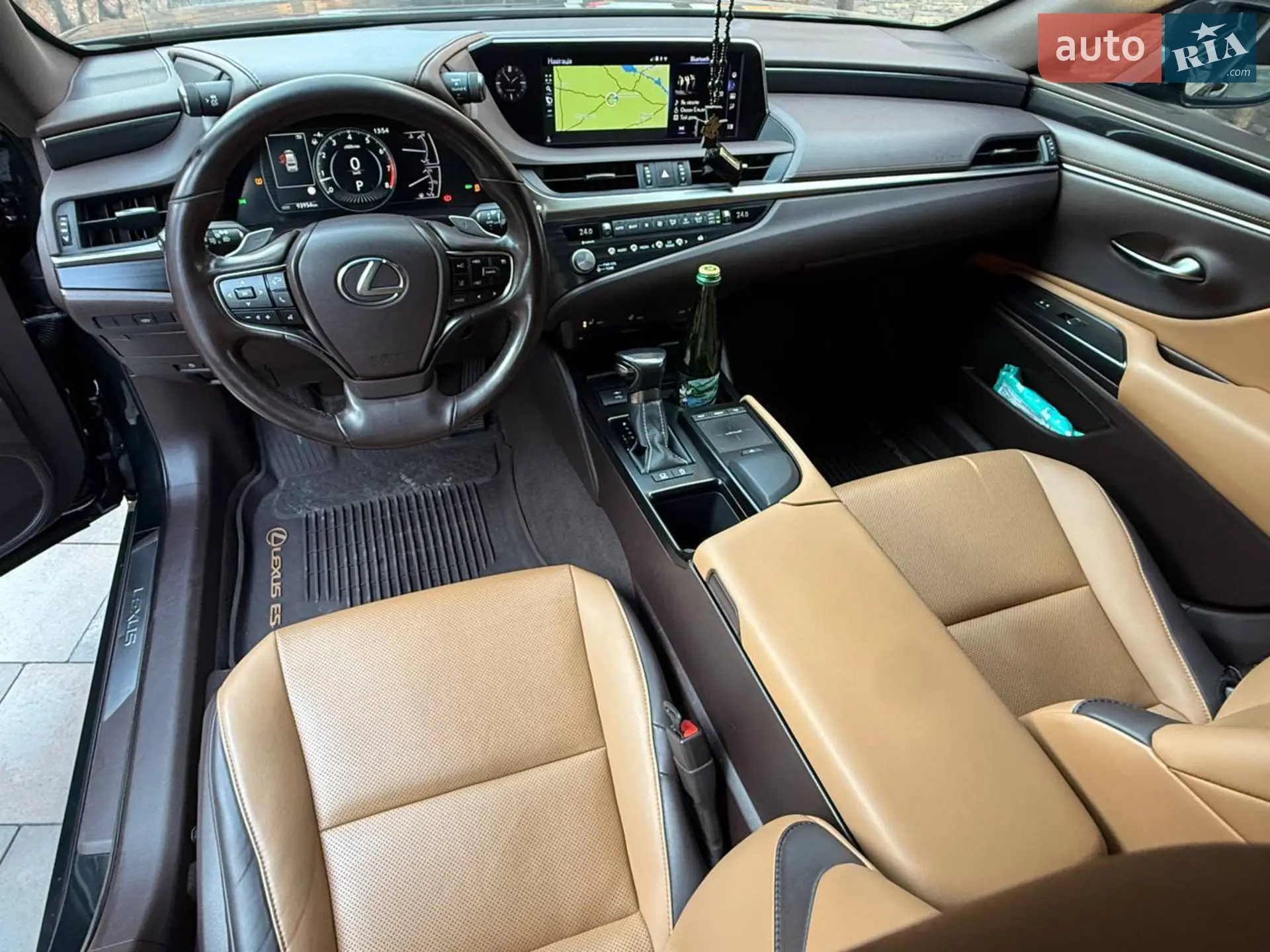 2020 Lexus ES - мініатюра 9