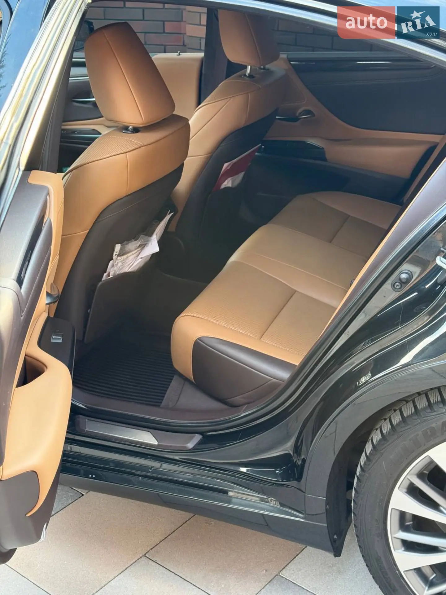 2020 Lexus ES - мініатюра 13