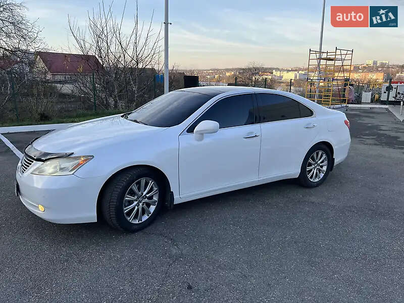 Седан Lexus ES 2008 в Умани