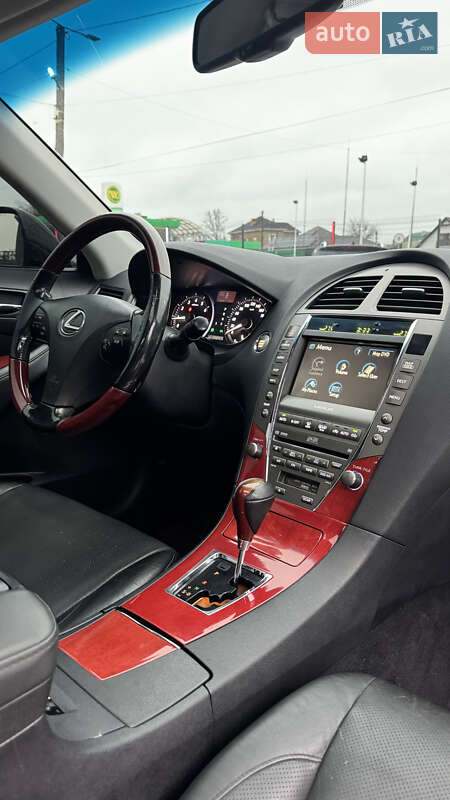 Седан Lexus ES 2008 в Кропивницком