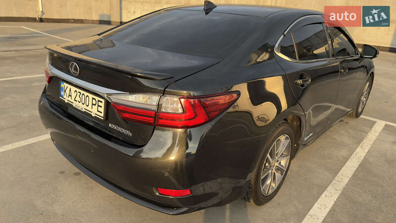 Седан Lexus ES 2016 в Києві фото 5 Седан Lexus ES 2016 в Києві