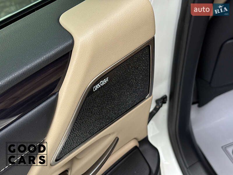 Седан Lexus ES 2020 в Одессе