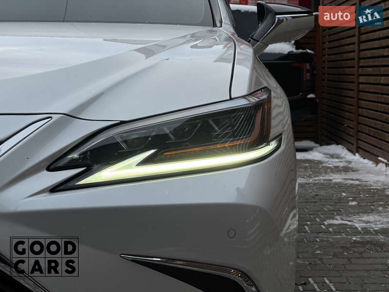 Седан Lexus ES 2020 в Одессе