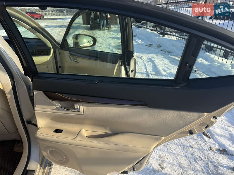 Седан Lexus ES 2014 в Киеве фото 14 Седан Lexus ES 2014 в Киеве