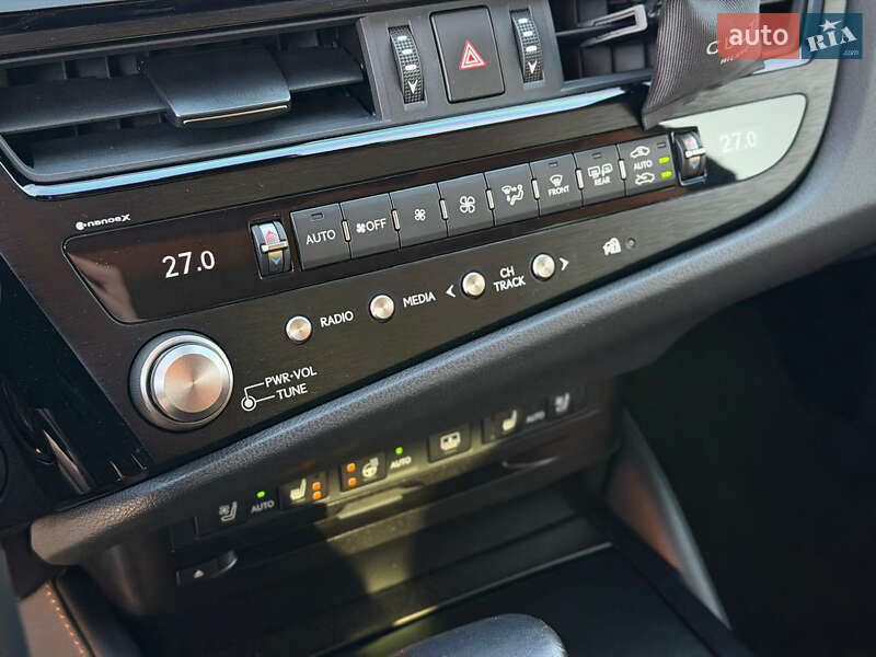 Седан Lexus ES 2022 в Києві