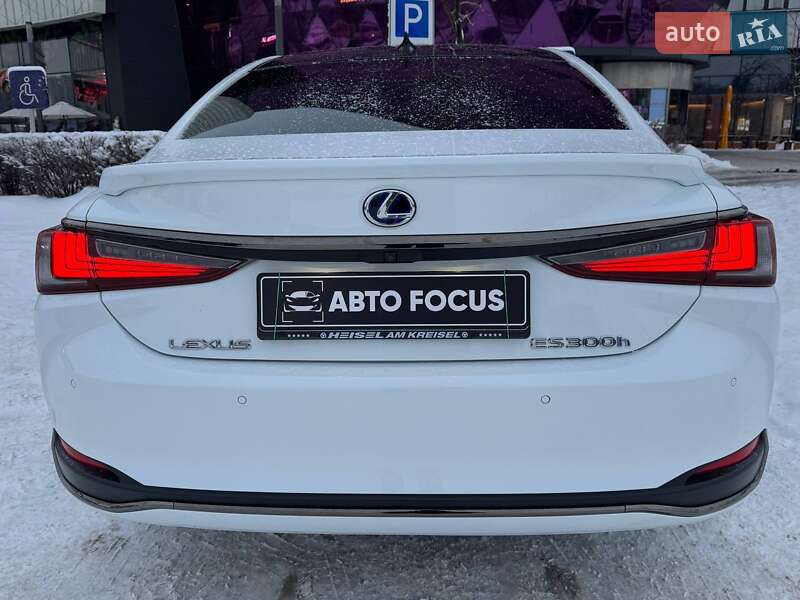 Седан Lexus ES 2020 в Киеве фото 6 Седан Lexus ES 2020 в Киеве