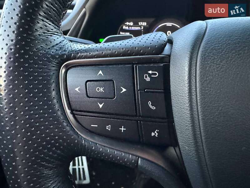 Седан Lexus ES 2020 в Киеве фото 18 Седан Lexus ES 2020 в Киеве