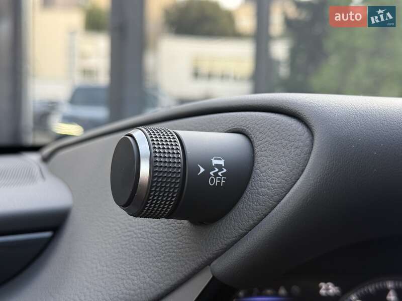 Седан Lexus ES 2023 в Киеве