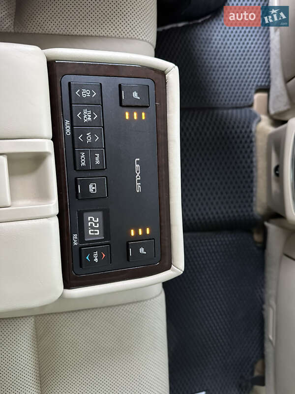 Седан Lexus ES 2012 в Одесі