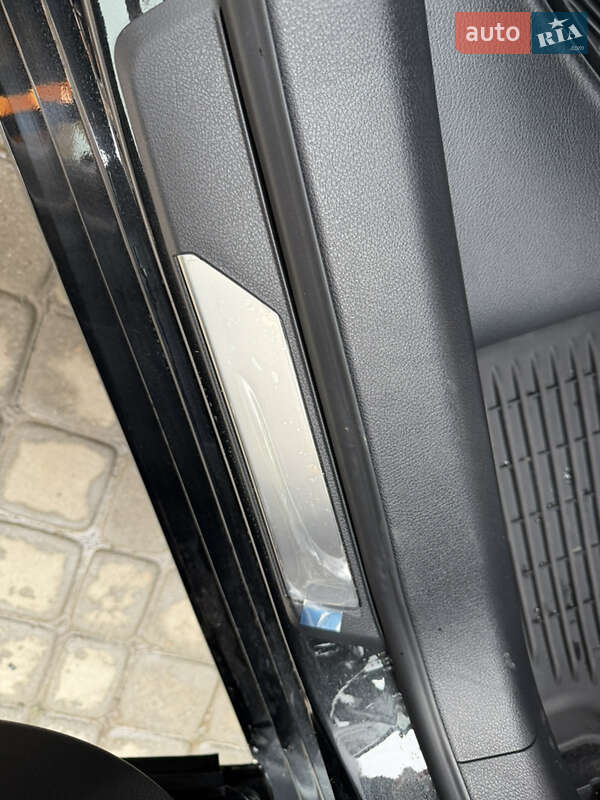 Седан Lexus ES 2024 в Самборі фото 17 Седан Lexus ES 2024 в Самборі