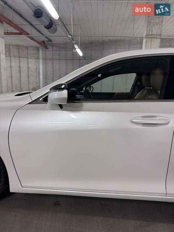 Седан Lexus ES 2021 в Львове
