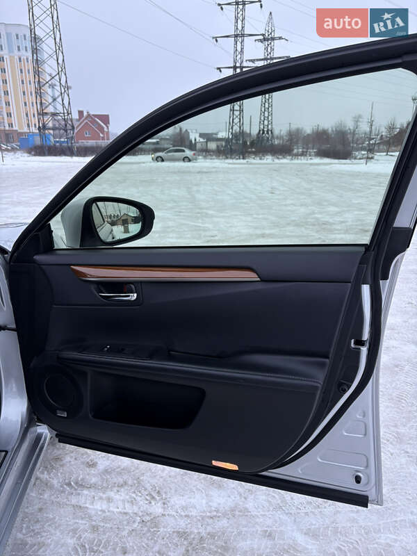 Седан Lexus ES 2014 в Киеве фото 33 Седан Lexus ES 2014 в Киеве