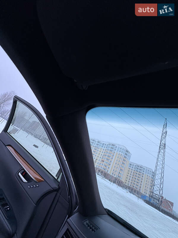 Седан Lexus ES 2014 в Киеве фото 64 Седан Lexus ES 2014 в Киеве