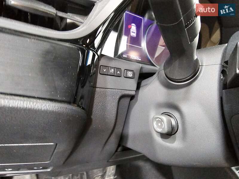 Седан Lexus ES 2022 в Киеве