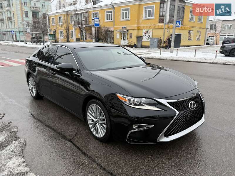 Седан Lexus ES 2012 в Києві