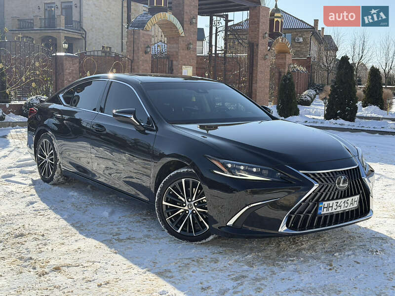 Седан Lexus ES 2024 в Одессе