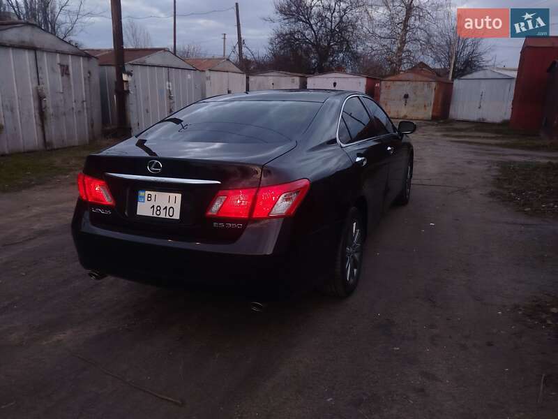 Седан Lexus ES 2008 в Кременчуге