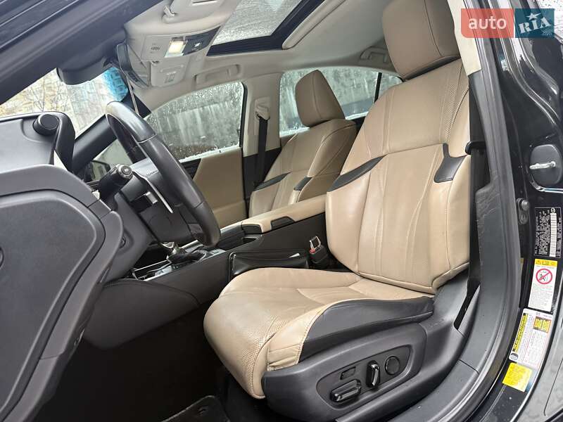 Седан Lexus ES 2018 в Києві фото 14 Седан Lexus ES 2018 в Києві