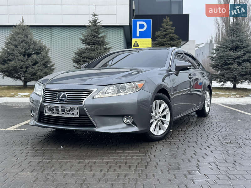 Lexus ES 2013