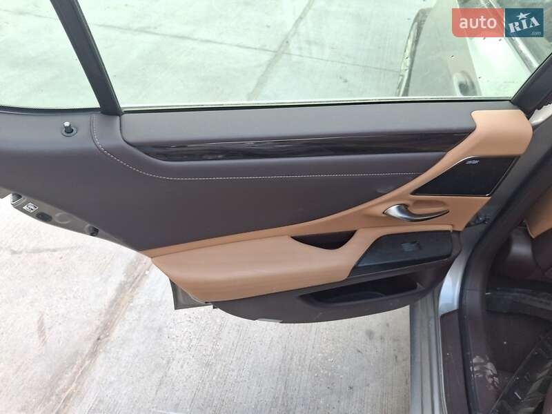 Седан Lexus ES 2019 в Києві фото 8 Седан Lexus ES 2019 в Києві