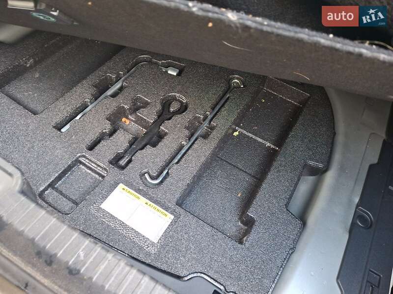 Седан Lexus ES 2019 в Києві фото 12 Седан Lexus ES 2019 в Києві