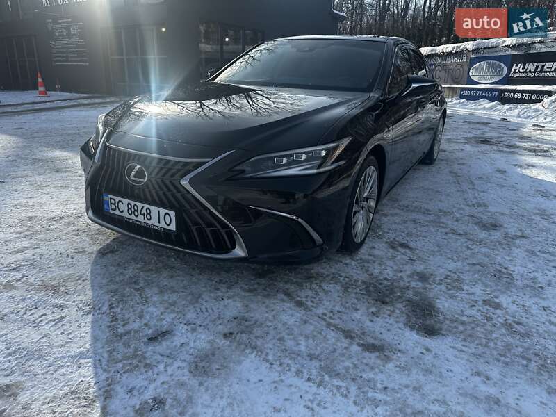 Седан Lexus ES 2022 в Львове фото 3 Седан Lexus ES 2022 в Львове