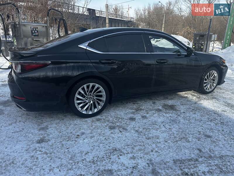Седан Lexus ES 2022 в Львове фото 9 Седан Lexus ES 2022 в Львове