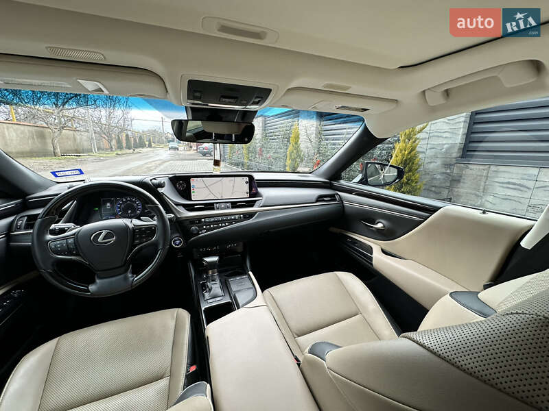 Седан Lexus ES 2020 в Одессе